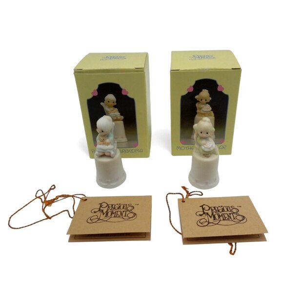 Precious Moments THIMBLE SET Purr-fect Grandma & Mother Sew Dear 80s Vintage - Picture 1 of 12